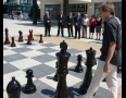 Relax - V Michalovciach si môžete zahrať šach s maxifigúrkami - P1140095.JPG